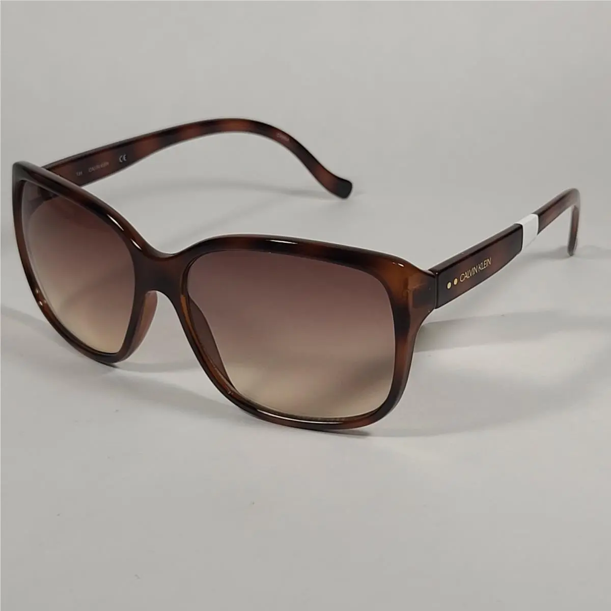 Calvin Klein CK20518S 235 Butterfly Sunglasses Tortoise Brown Gradient Lens 60mm