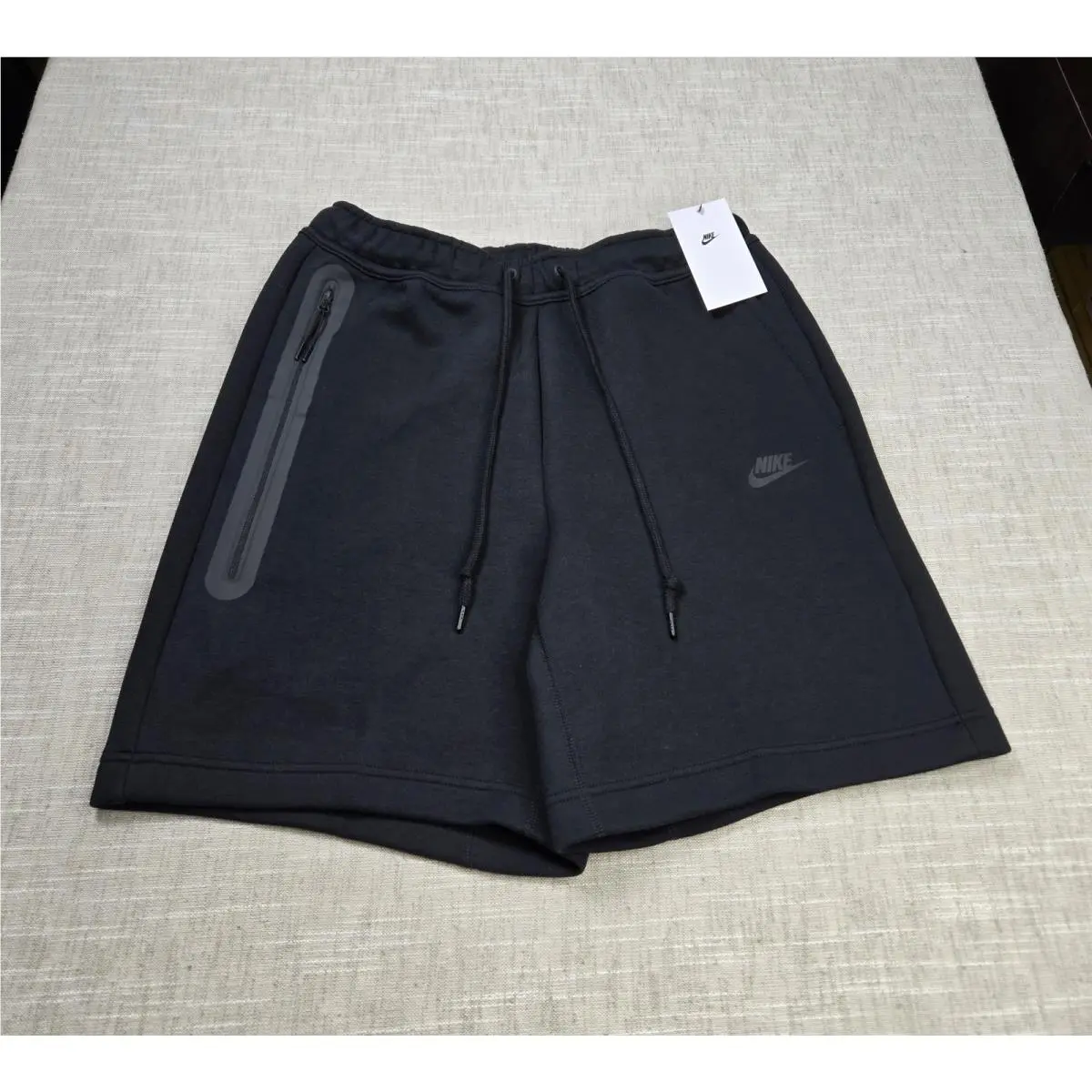 Nike Tech Fleece Shorts Small Tall Mens Black Logo Zip Pocket Above Knee Length