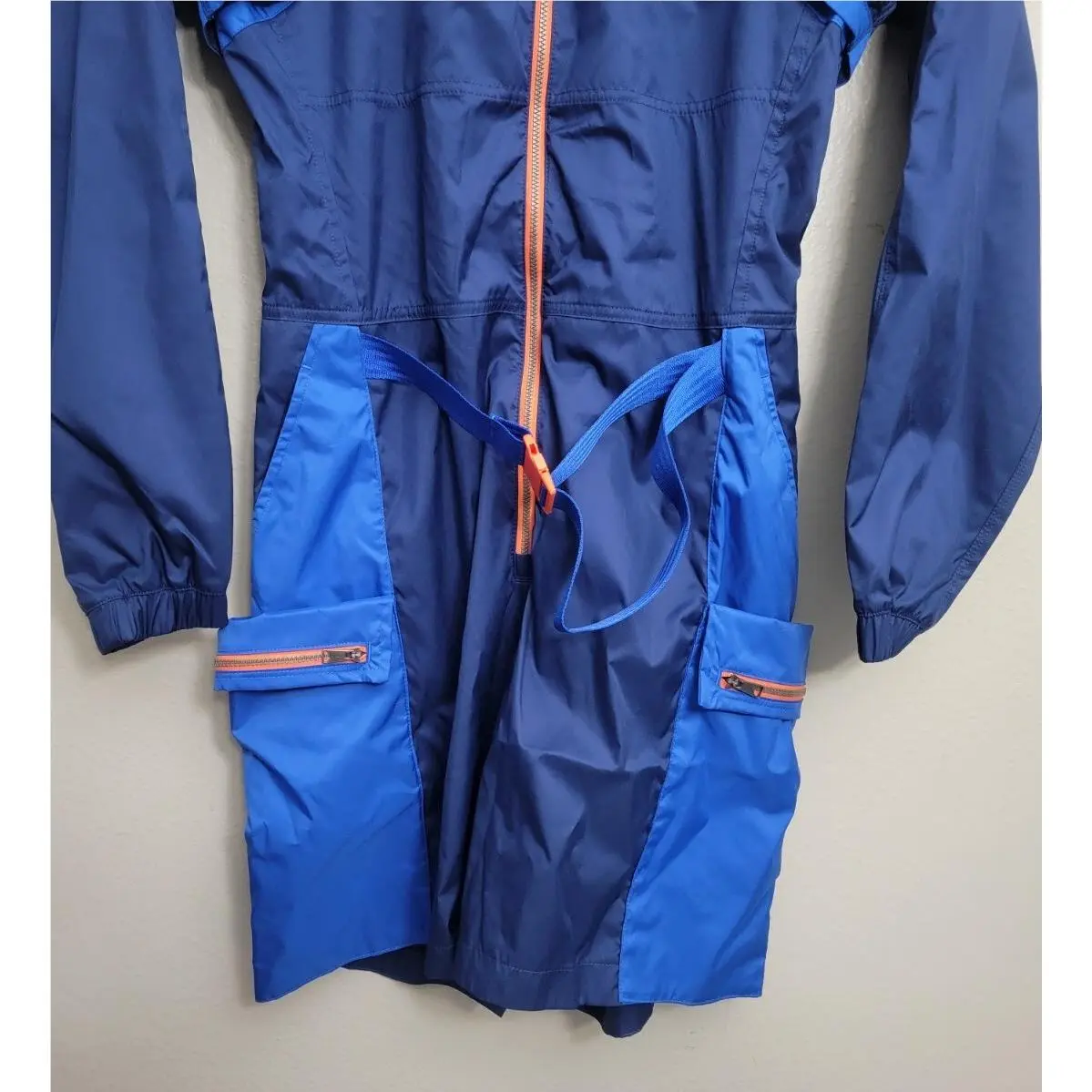 Nike clothing - DD7089-492 - DD7089-492 - Blue Void (UPC: 195239806094) 1