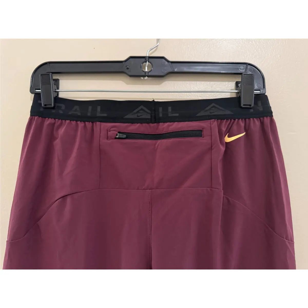 Nike clothing - DX0855-681 - DX0855 - Red 2