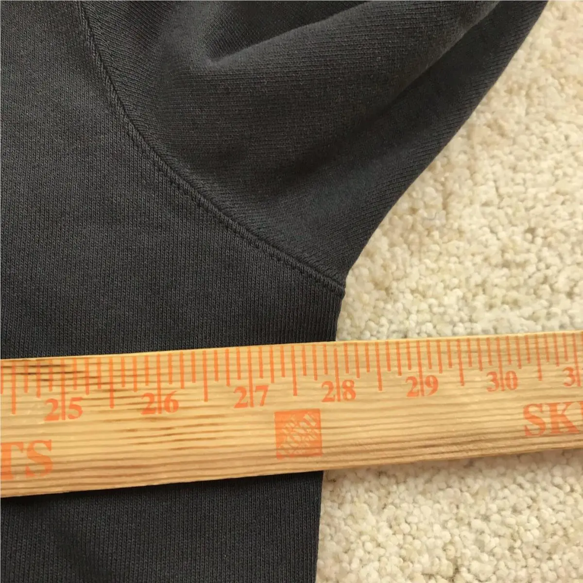 Nike clothing - Black (UPC: 197602764840) 2