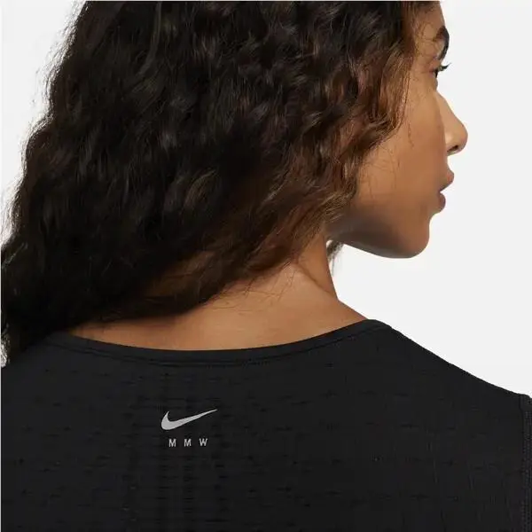 Nike clothing - Black (UPC: 196148642452) 3