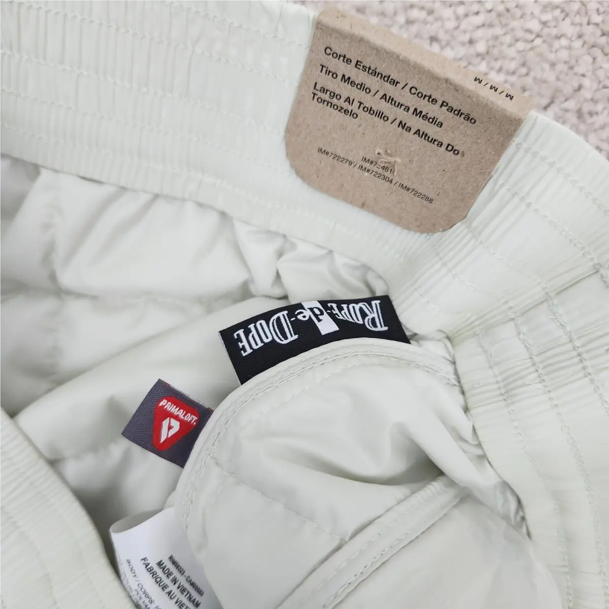 Nike clothing - Ivory 8