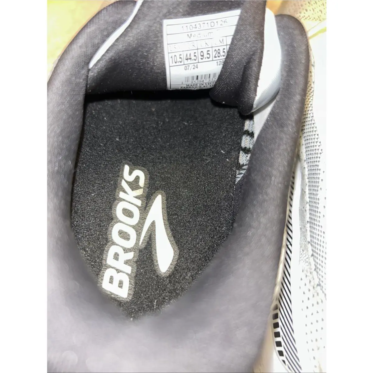 Brooks shoes - Brooks Adrenaline GTS 24 - Adrenaline GTS - White/Black/pelican 12