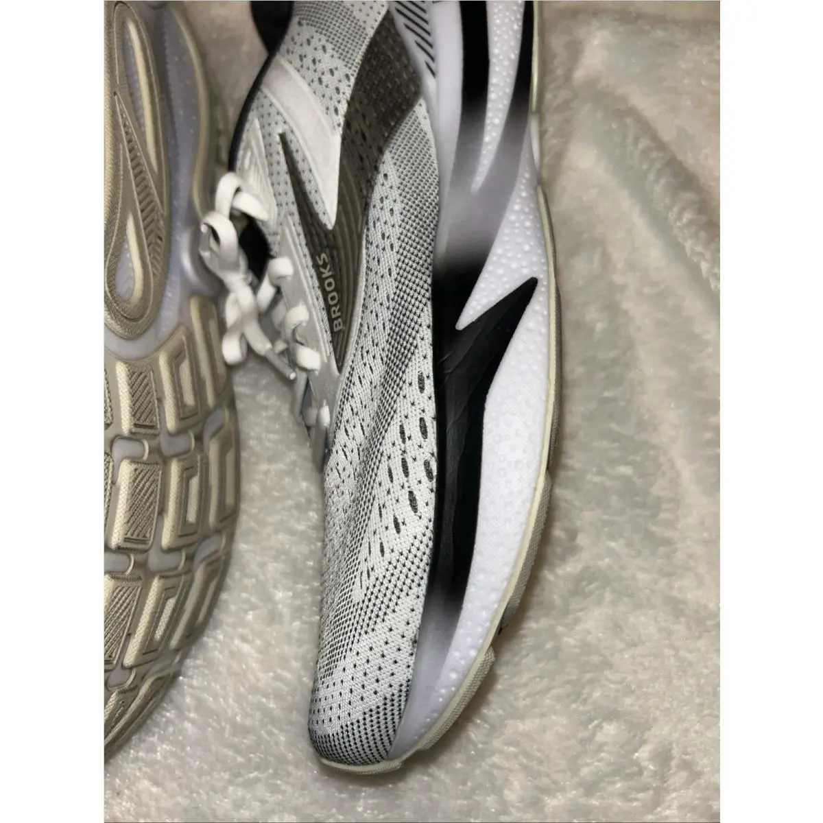 Brooks shoes - Brooks Adrenaline GTS 24 - Adrenaline GTS - White/Black/pelican 6