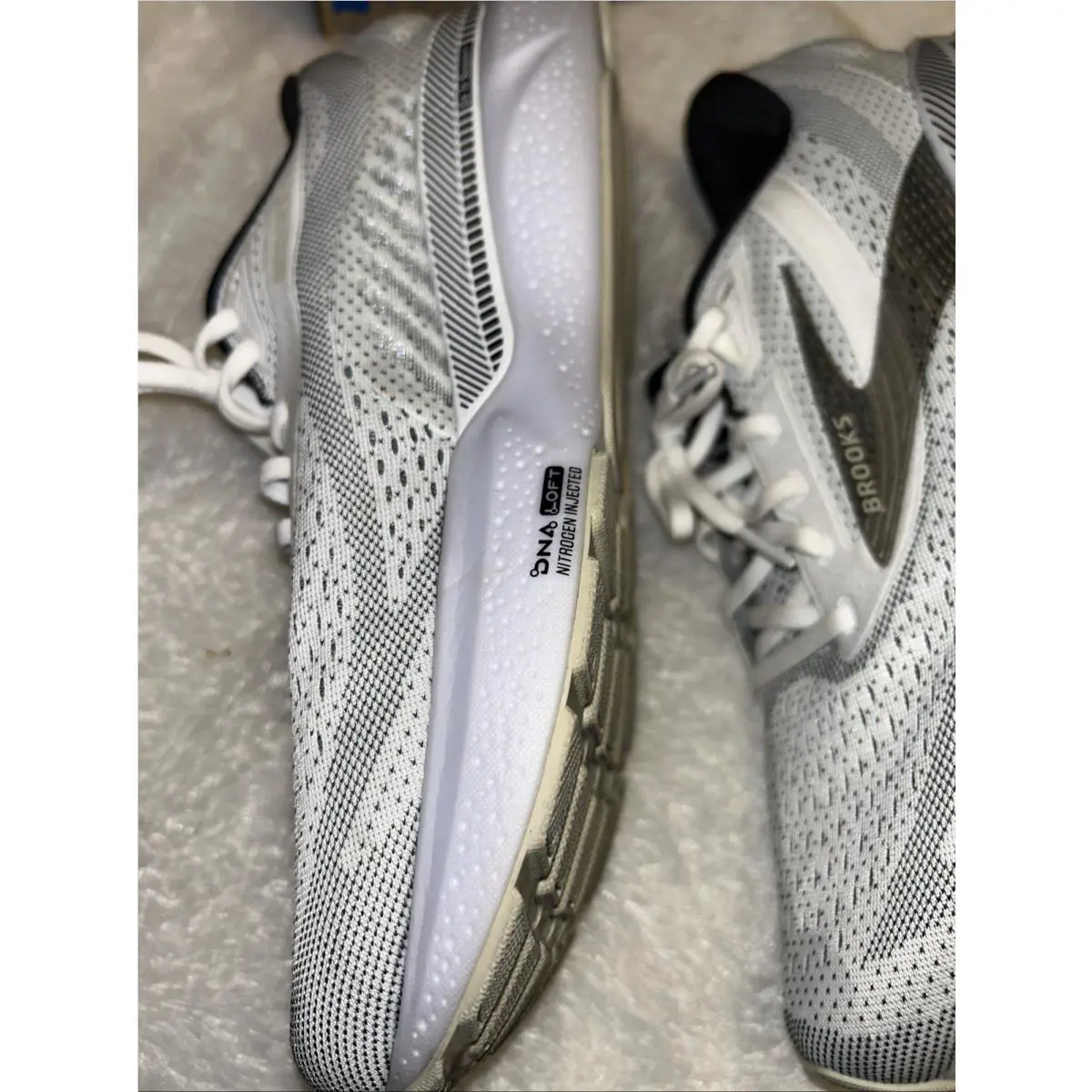 Brooks shoes - Brooks Adrenaline GTS 24 - Adrenaline GTS - White/Black/pelican 7