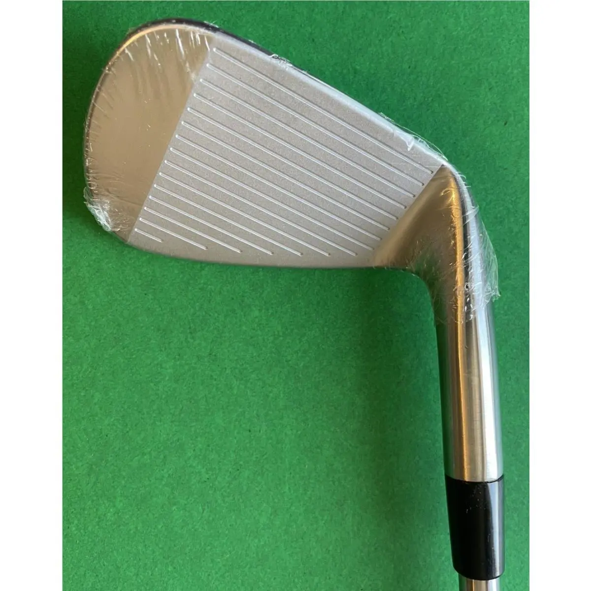 TaylorMade  - Tour Preferred MC - Tour Preferred - Red 4