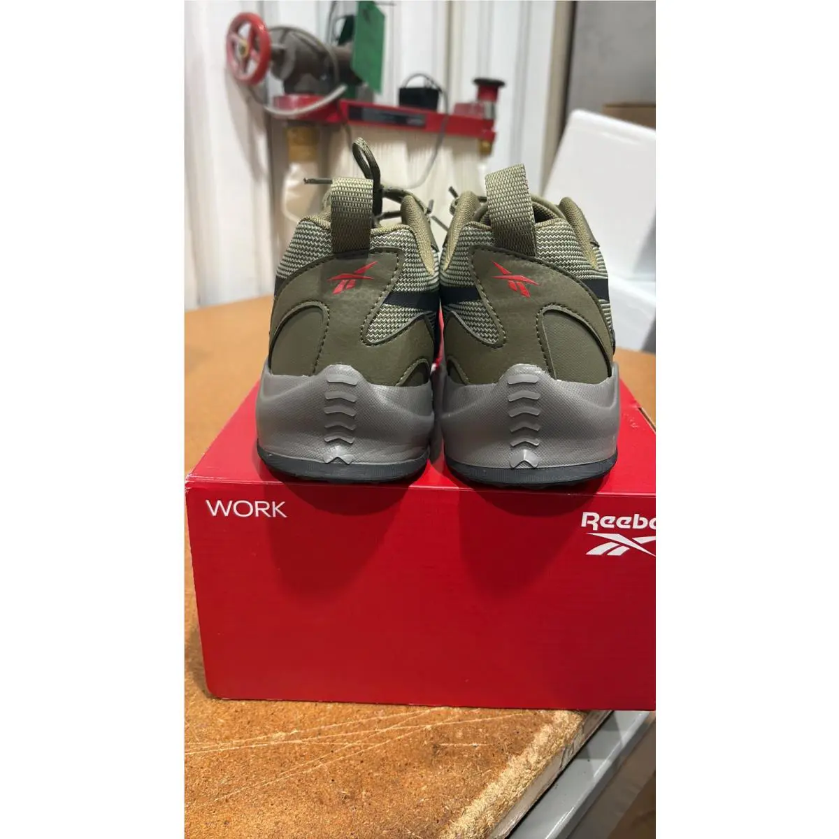 Reebok shoes - RB3240 - RB3240 - Army Green/Black/Yellow 2