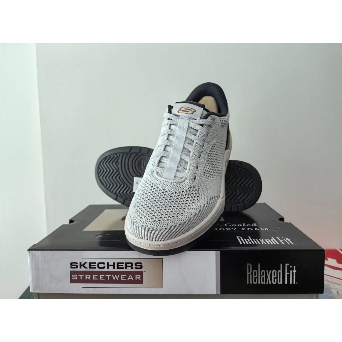 Skechers shoes - White 1