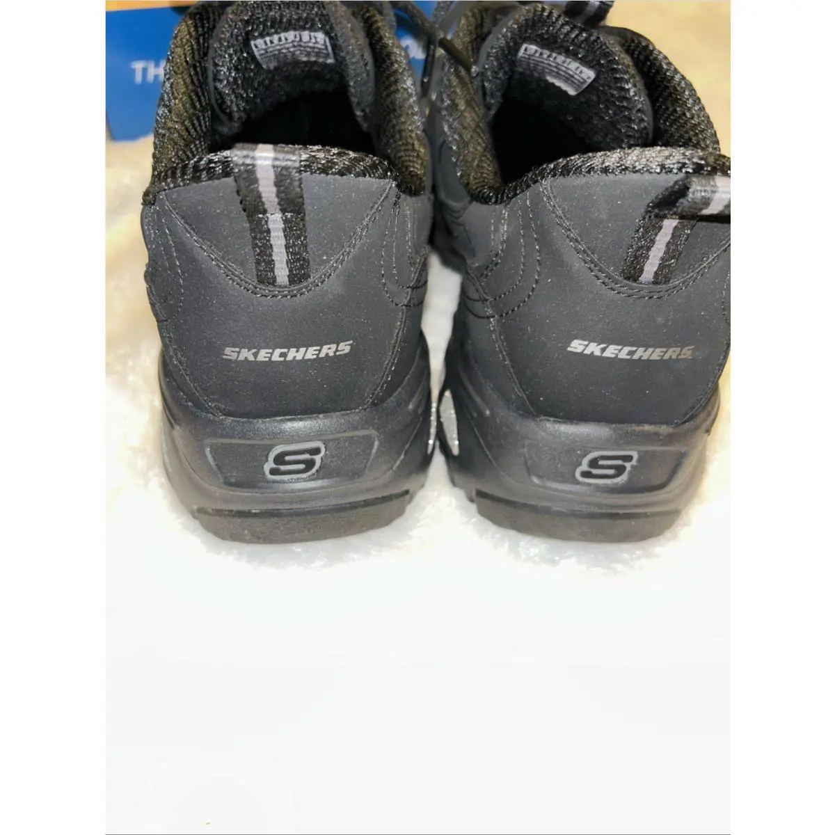 Skechers shoes - SKECHERS AIR COOLED MEMORY FOAM - Black 9