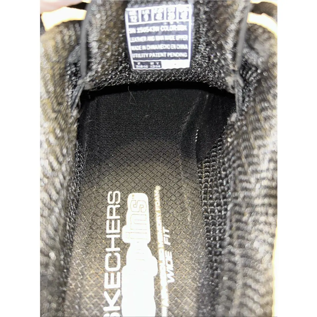 Skechers shoes - SKECHERS AIR COOLED MEMORY FOAM - Black 10