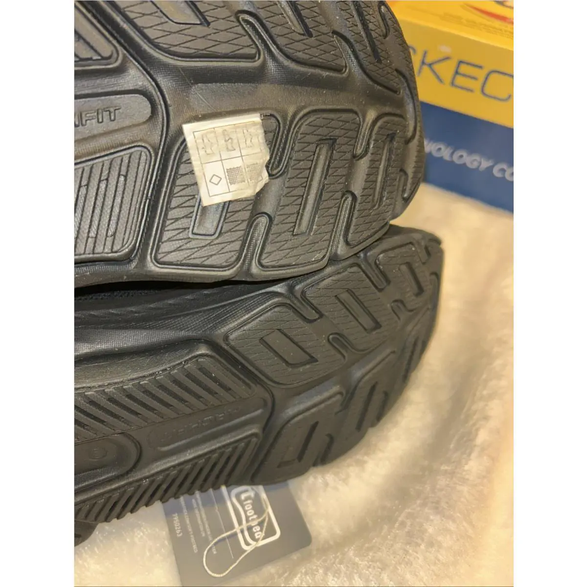 Skechers shoes - SKECHERS Hands Free Slip-Ins - Hands Free - Black/Black 15