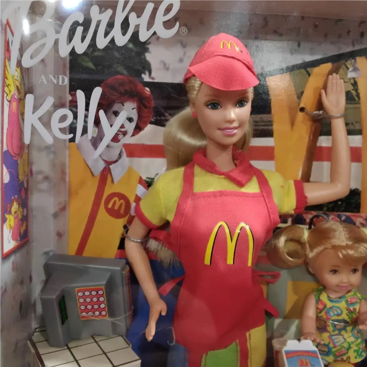 Vintage Early 2000s Barbie Kelly Mcdonald’s Fun Time Set by Mattel