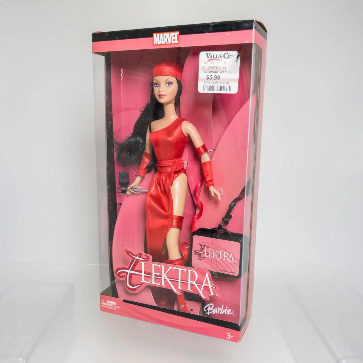 Mattel - Barbie Doll - 2005 Marvel Elektra NM