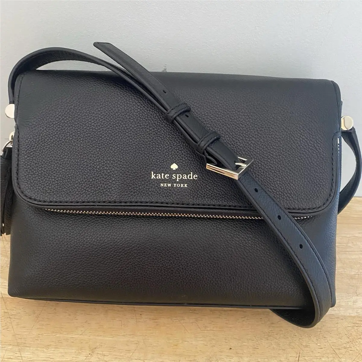 Kate Spade New York Annalise Chseter Street Black Pebbled Leather Flap Crossbody