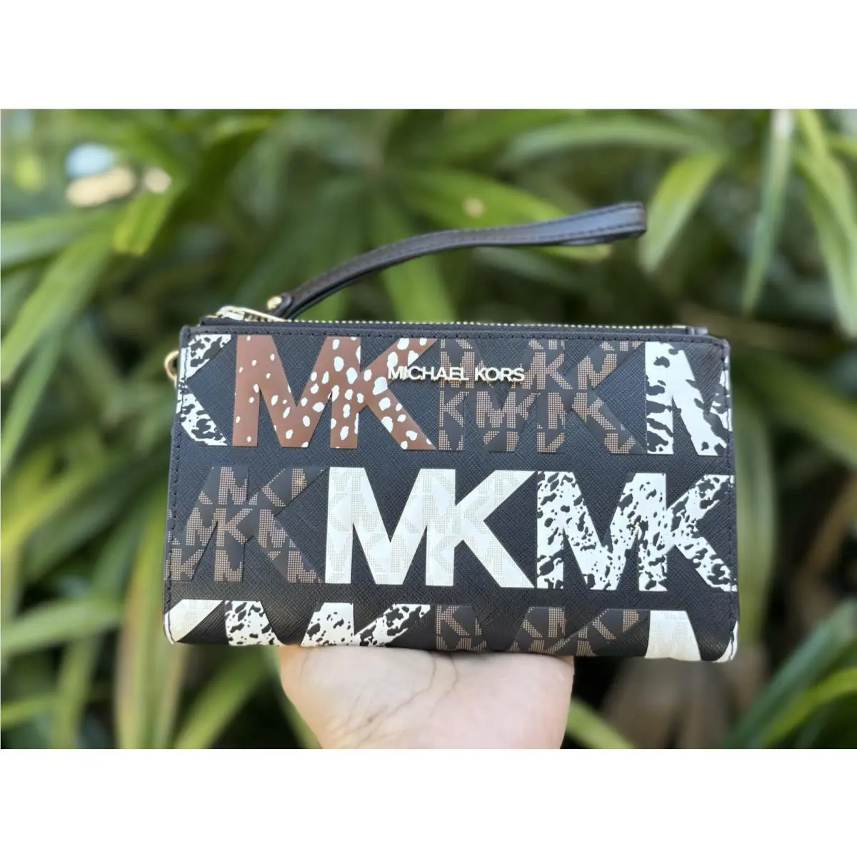 Michael Kors Jet Set Travel LG Double Zip Phone Wallet Exotic MK Black Multi