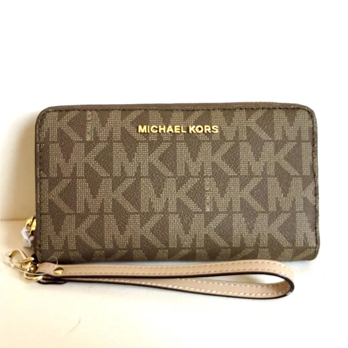 Michael Kors Jet Set Wallet Wristlet Brown Signature 6 Credit Card ID Window