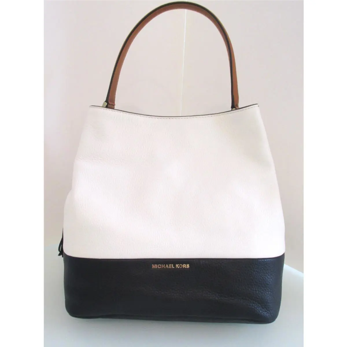 Michael Kors Kip Leather Large Bucket Bag