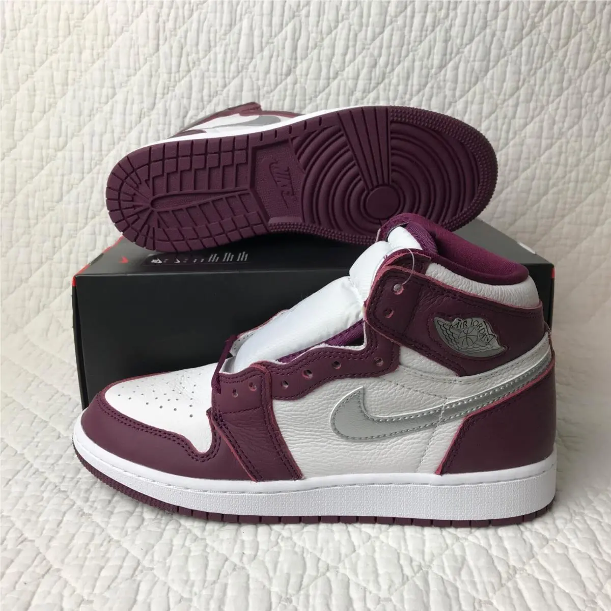 Nike shoes - Air Jordan 1 - Air - 575441-611 - Bordeaux/Metallic Silver White 2