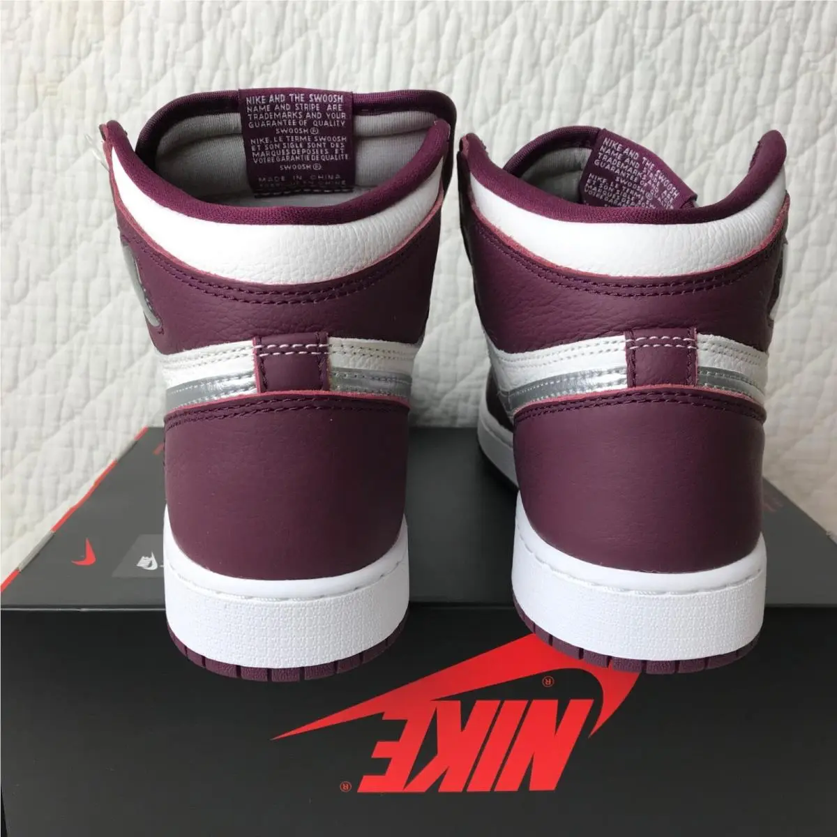 Nike shoes - Air Jordan 1 - Air - 575441-611 - Bordeaux/Metallic Silver White 4