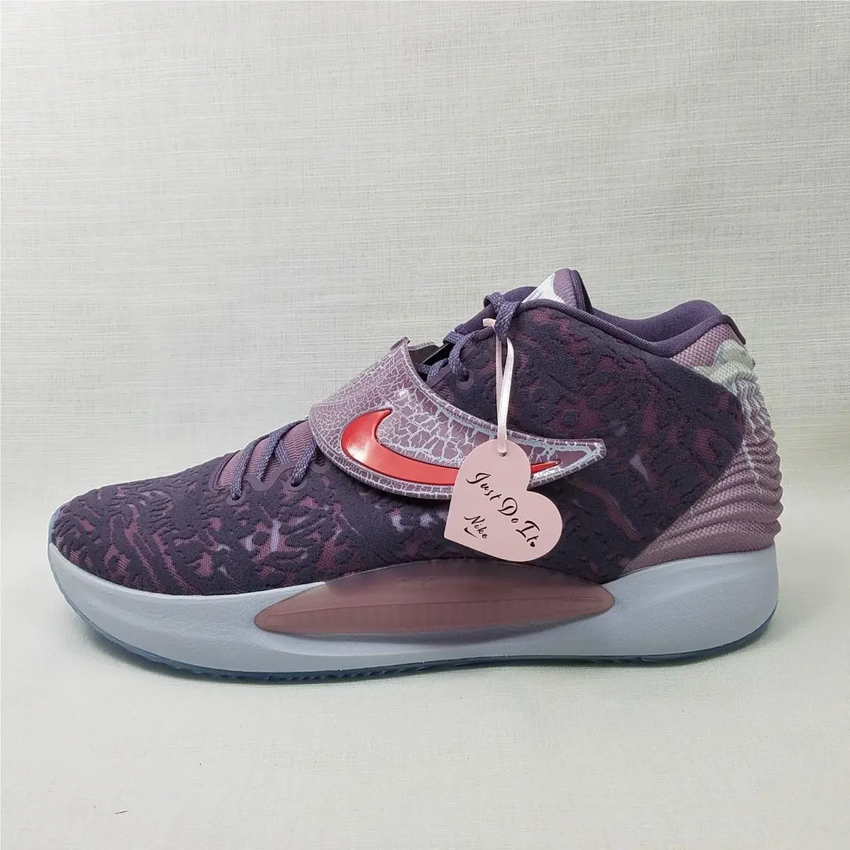 Nike KD 14 Nrg Valentine`s Day Basketball Shoes - Men`s Size 18 - DJ4336-900