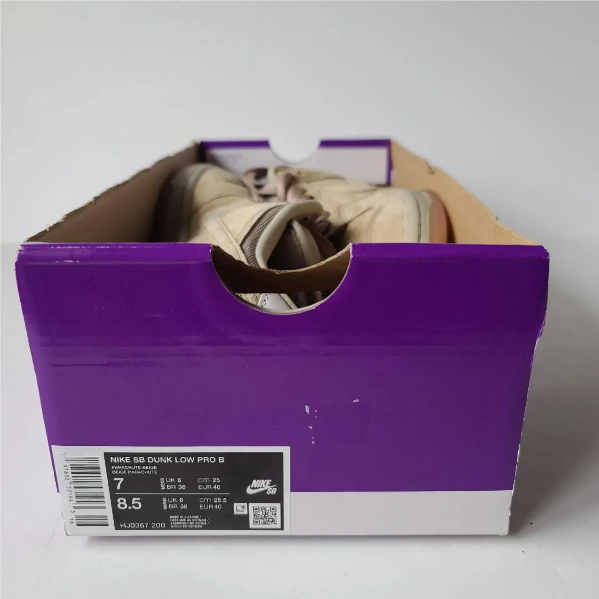 Nike shoes - Nike SB Dunk Low Pro B - HJ0367-200 - Beige 0