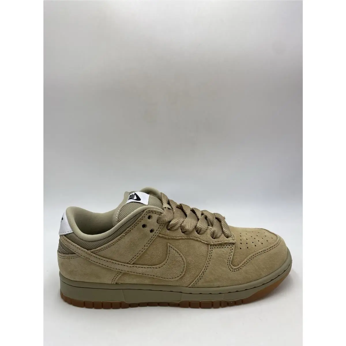 Nike shoes - Nike SB Dunk - Dunk - HJ0367 200 - Parachute Beige (UPC: 197602571943) 0