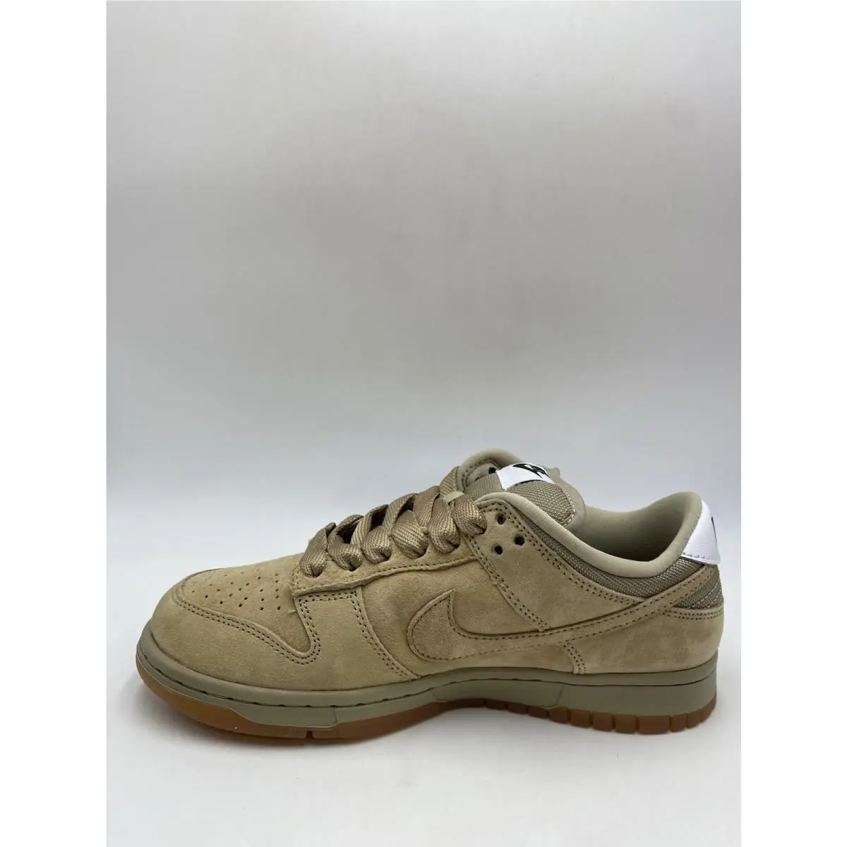 Nike shoes - Nike SB Dunk - Dunk - HJ0367 200 - Parachute Beige (UPC: 197602571943) 1