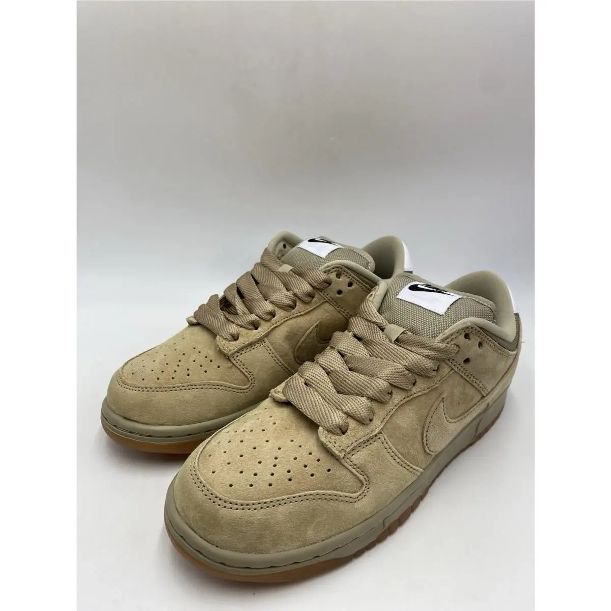 Nike shoes - Nike SB Dunk - Dunk - HJ0367 200 - Parachute Beige (UPC: 197602571943) 2