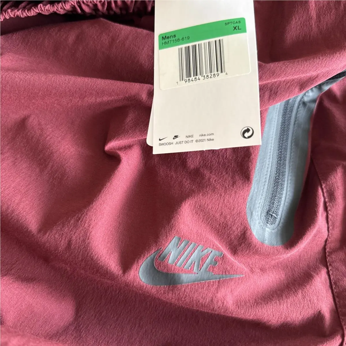 Nike clothing - Nike Tech Woven Pants - Tech Woven Pants - HM7158-652 - Burgundy, Manufacturer: Burgundy Crush/Black (UPC: 0198484382894) 1