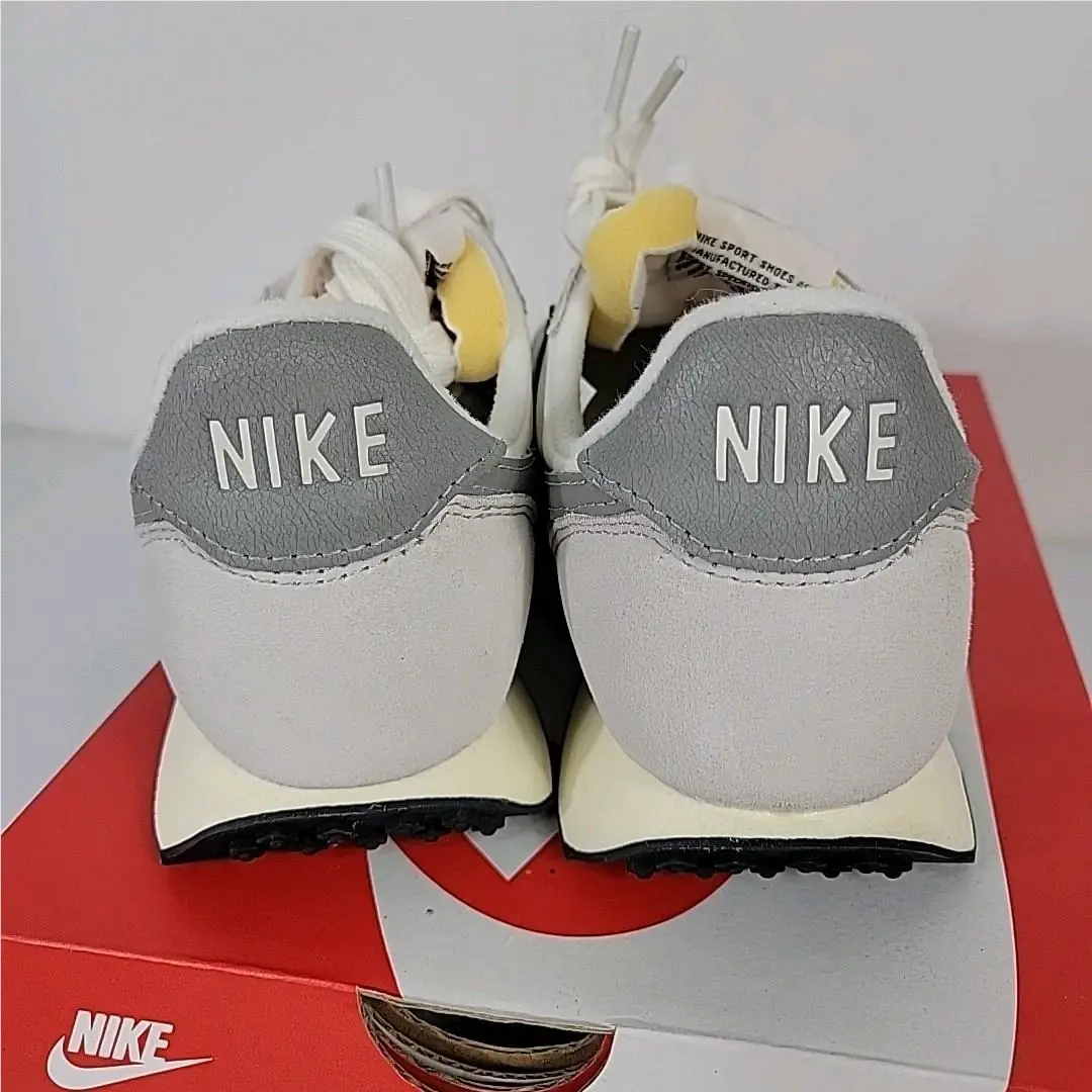 Nike shoes - Nike Waffle Trainer 2 SE - DM0180-100 - Sail/Light Bone/Coconut Milk/Medium Grey 4