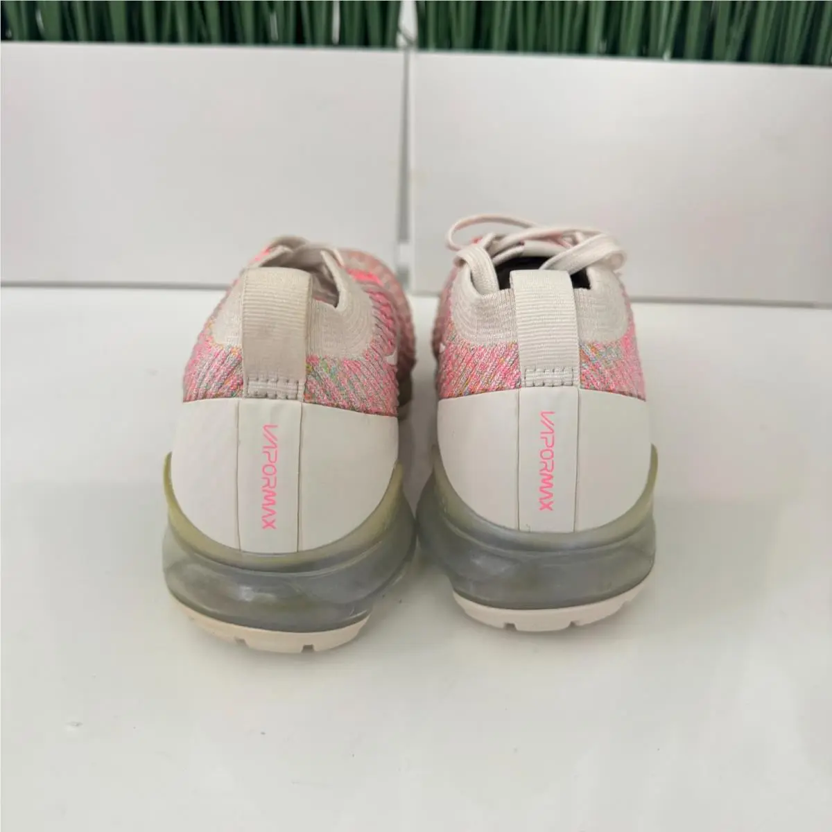 Nike shoes - Nike Air Vapormax Flyknit 3 - AJ6910-008 - Pink 3