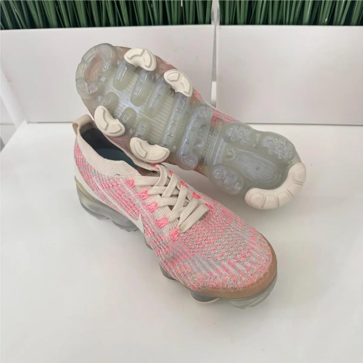 Nike shoes - Nike Air Vapormax Flyknit 3 - AJ6910-008 - Pink 4
