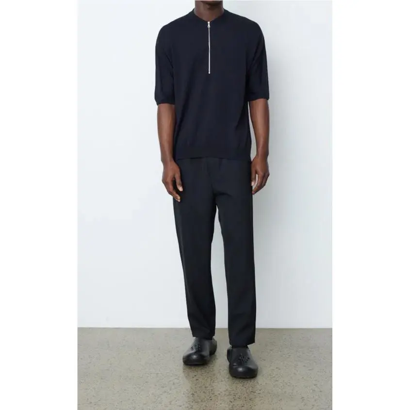 Nike clothing - Black (UPC: 0196147743709) 2