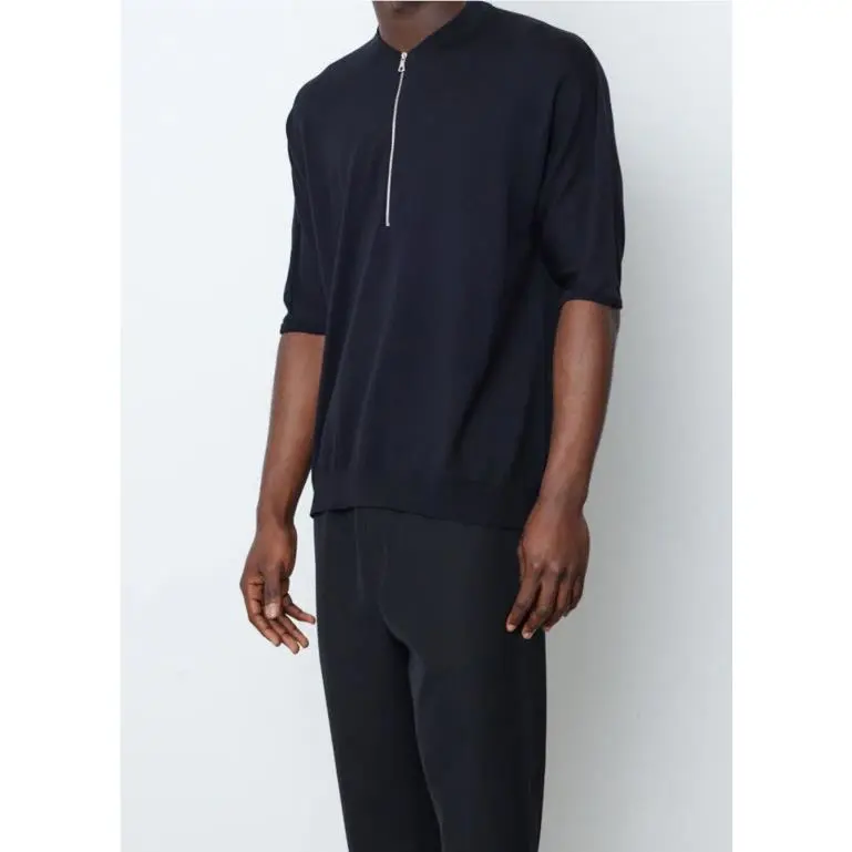 Nike clothing - Black (UPC: 0196147743709) 3
