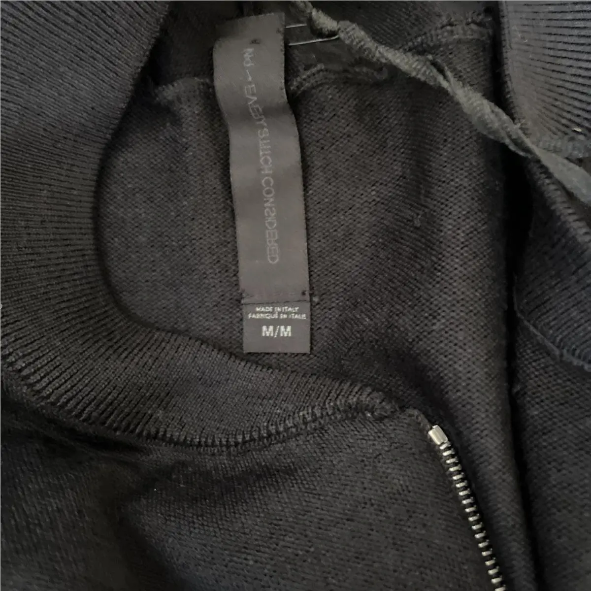 Nike clothing - Black (UPC: 0196147743709) 14