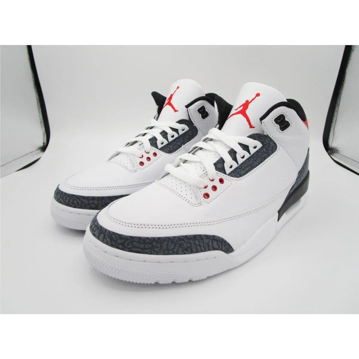 Nike shoes - Air Jordan 3 - Air - CZ6431-100 - White (UPC: 0194277043270) 1