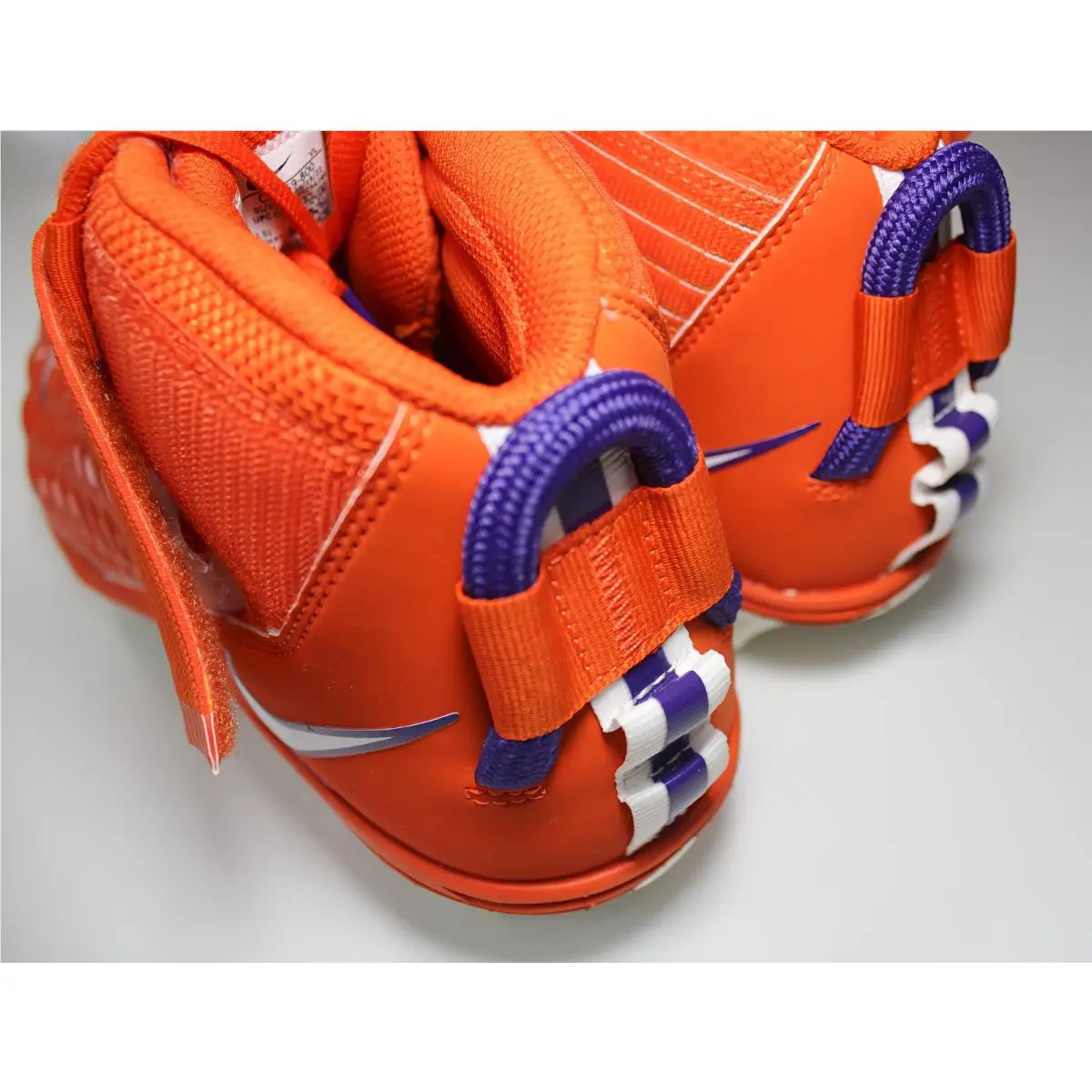 Nike shoes Force Savage - Orange 1