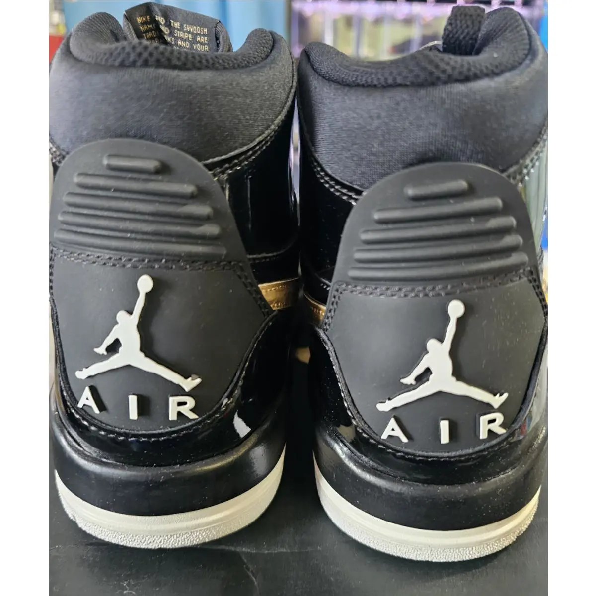 Nike shoes - Jordan Legacy 312 - Legacy - AV3922-007 - Balck & Gold 3