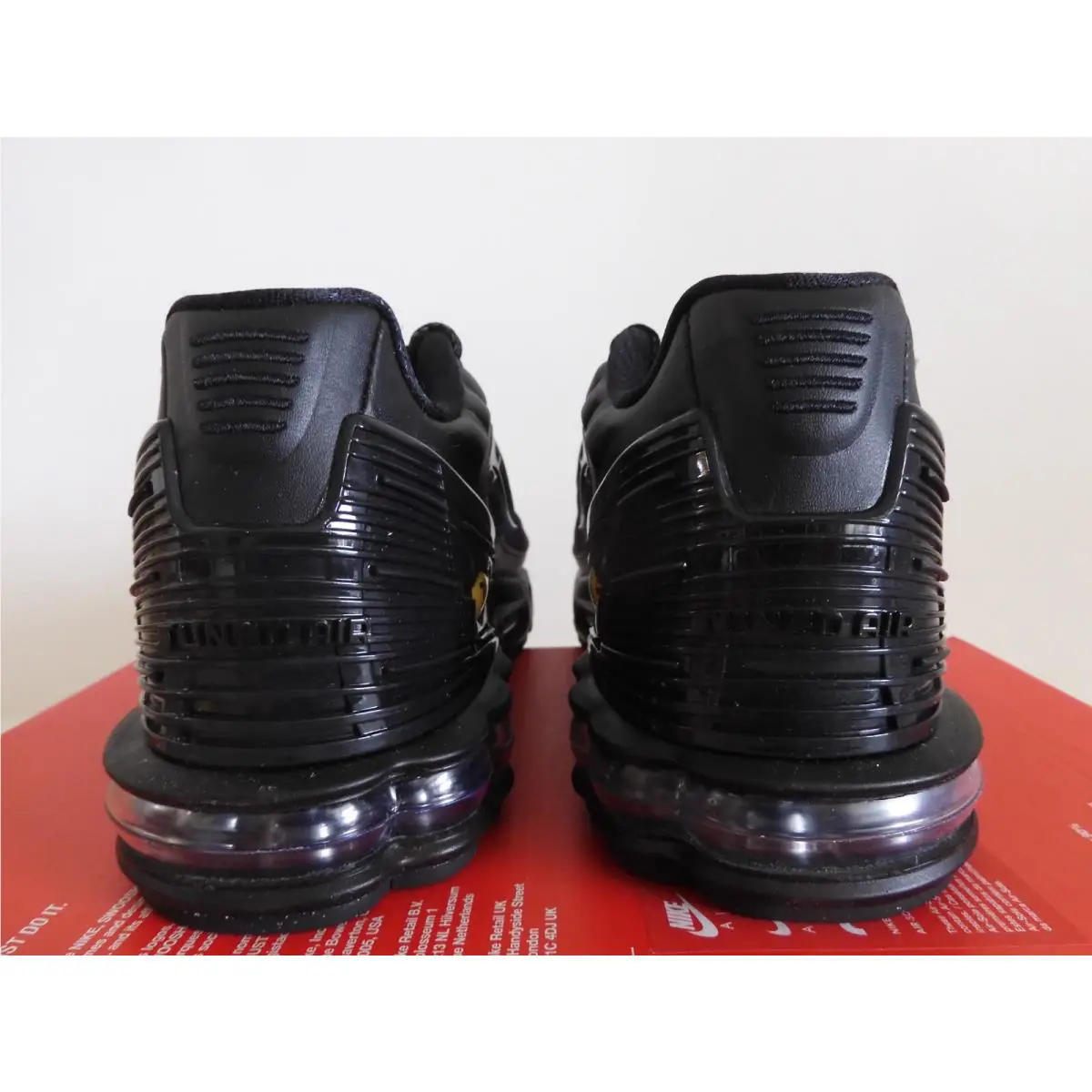 Nike shoes - Nike Air Max Plus - Air Max Plus - FD0671-001 - Black (UPC: 196155535204) 2