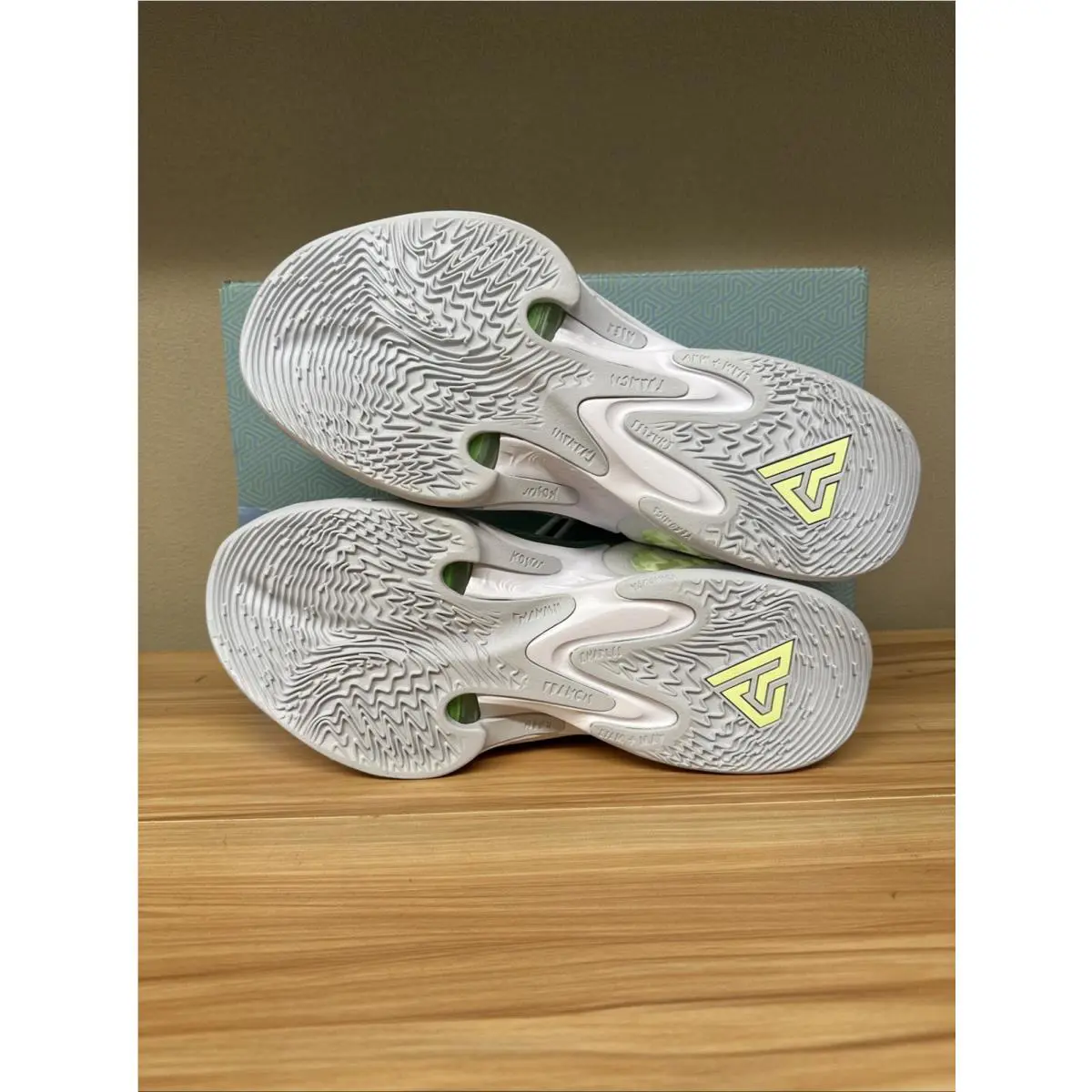 Nike shoes - Nike Zoom Freak - Zoom Freak - DJ6149-100 - White/Black/Barely Volt 3