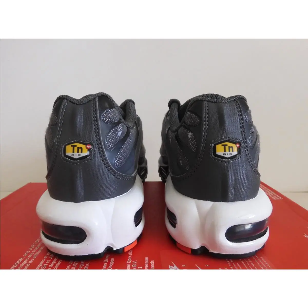 Nike shoes - Nike Air Max Plus SE - DM7570-002 - Gray (UPC: 195240858242) 2
