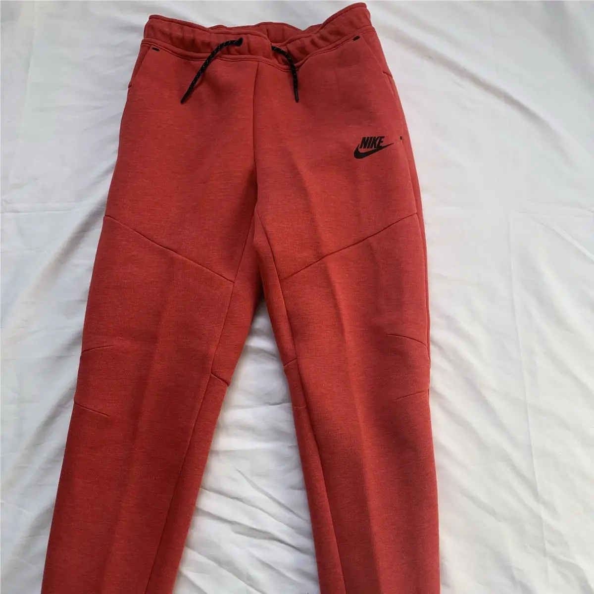 Nike clothing - HV5869-672 - HV5869-672 - Light University Red (UPC: 197859898459) 0
