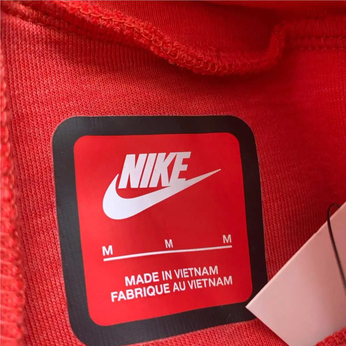 Nike clothing - HV5869-672 - HV5869-672 - Light University Red (UPC: 197859898459) 3