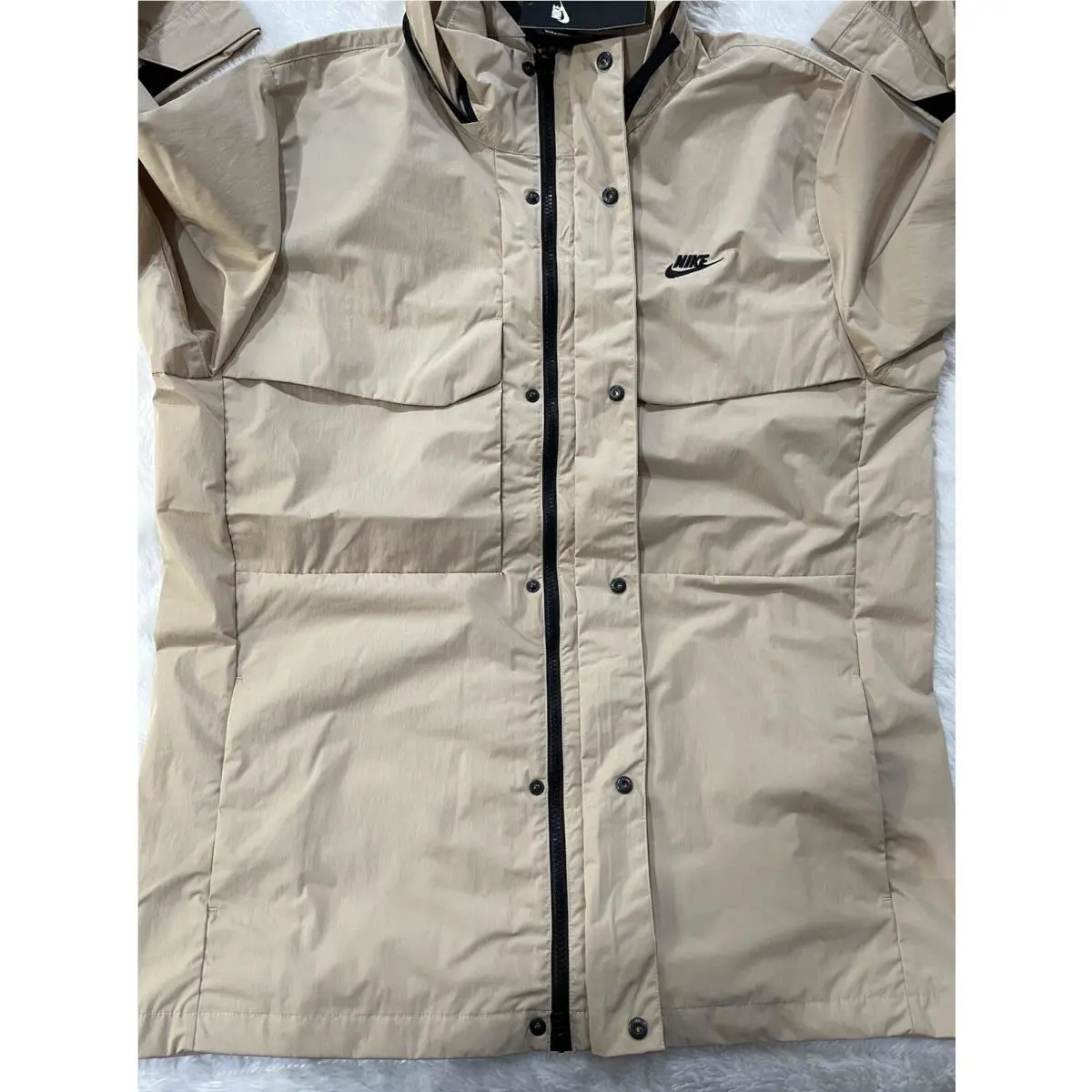 Nike clothing - Sportswear Premium Essentials M65 Jacket - Grain / Black (UPC: 194956113294) 12