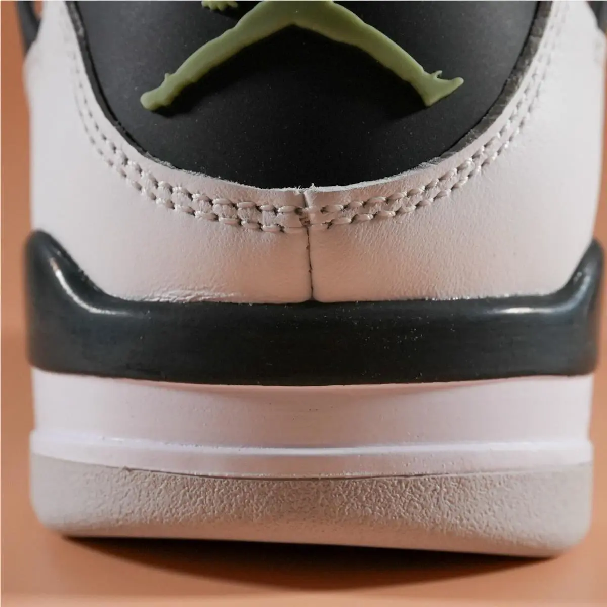 Nike shoes - Air Jordan 4 - Air - AQ9129-103 - Green 11