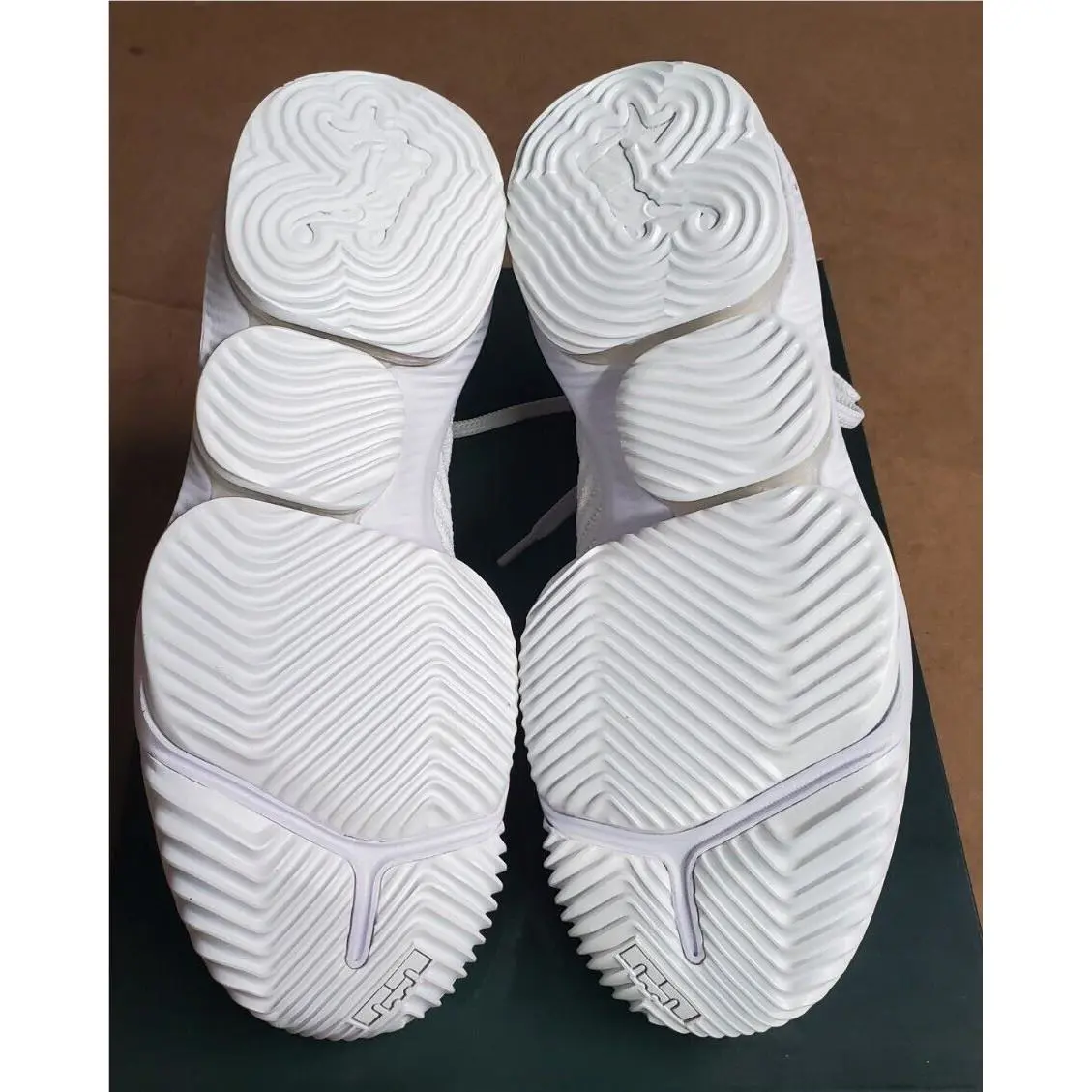 Nike shoes - Nike LeBron 16 - LeBron - White 7