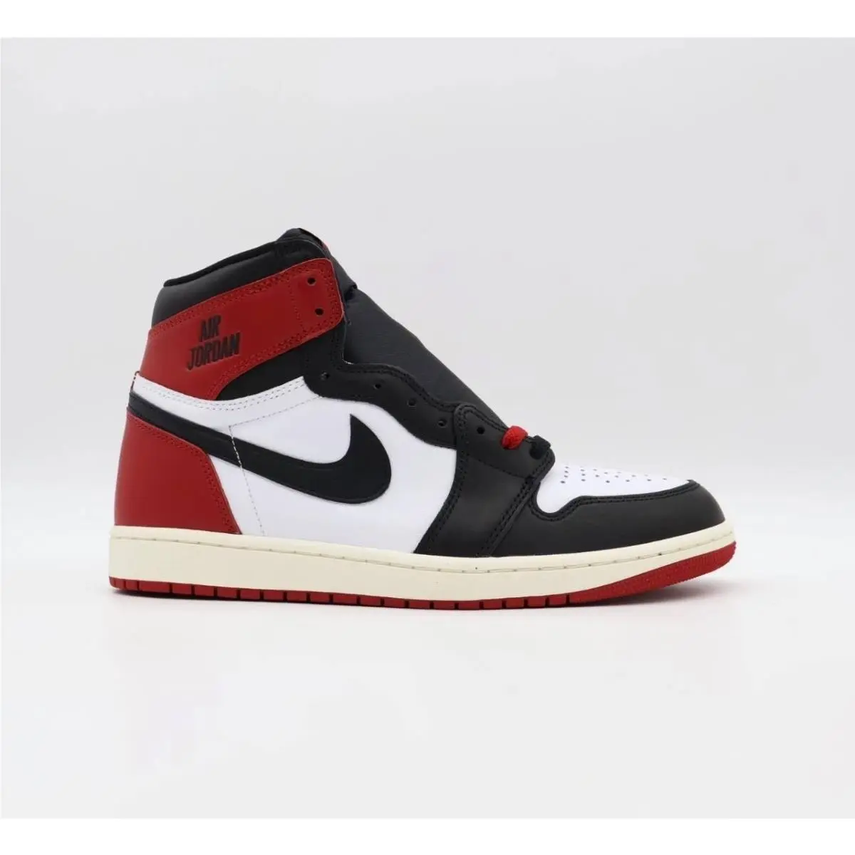 Nike shoes - Nike Air Jordan 1 - Air - DZ5485-106 - White 4