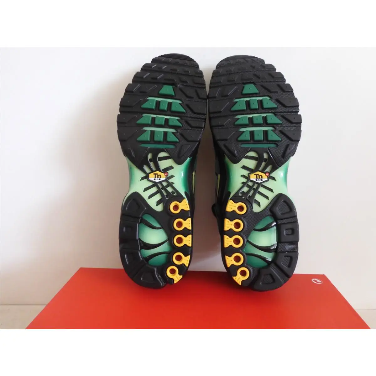 Nike shoes - Nike Air Max Plus - Air Max Plus - DM0032-301 - Green (UPC: 197862867701) 5