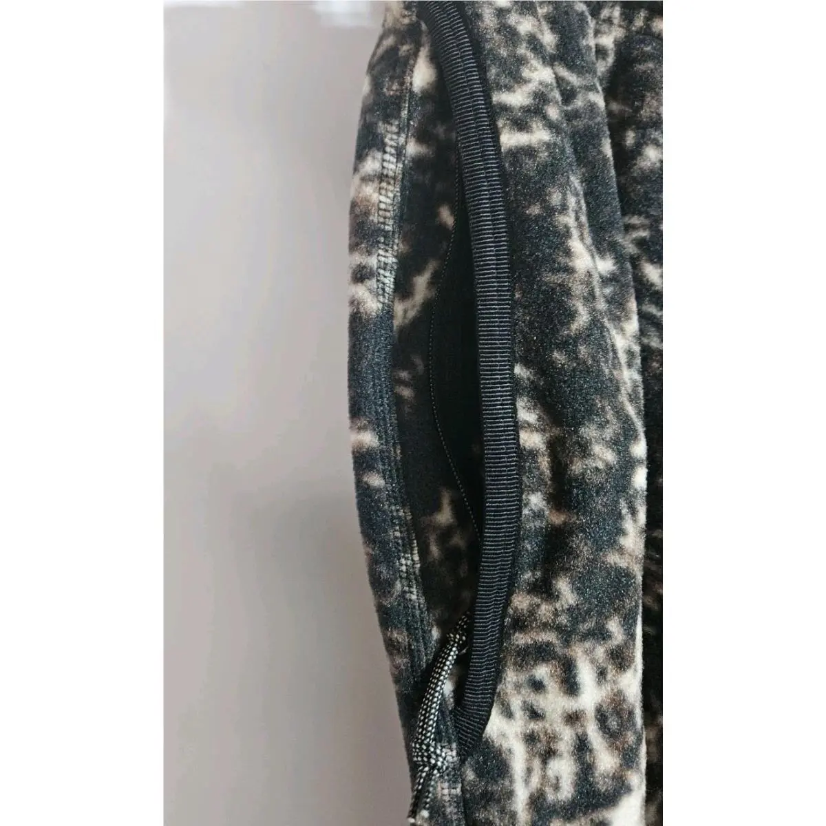 Nike clothing - Brown 2